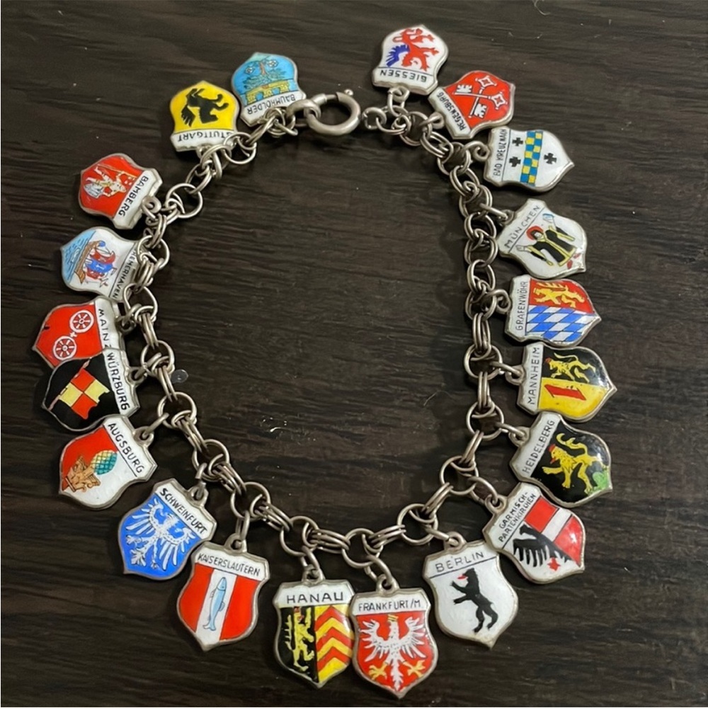 Vintage 925 sterling shields of Germany Bracelet